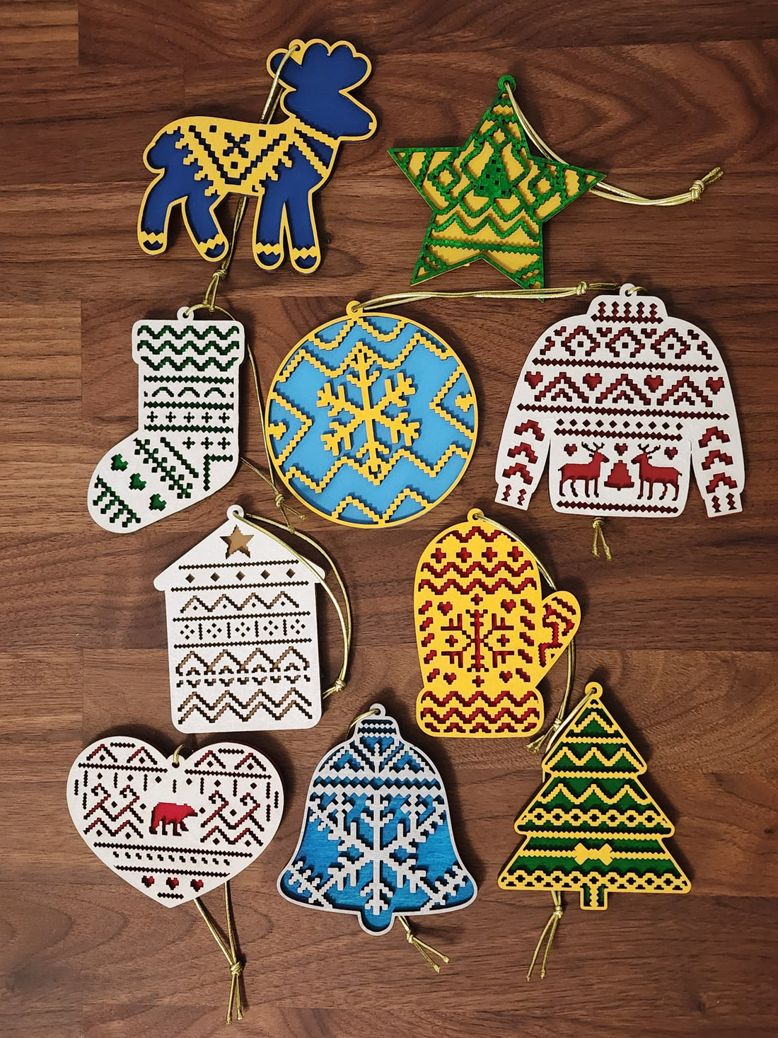 New Pixel Christmas Ornament!