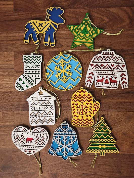 New Pixel Christmas Ornament!
