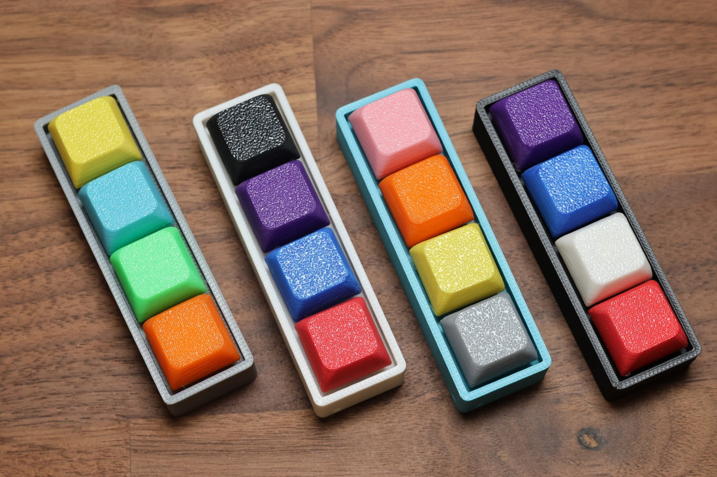 I-Block Keyboard Fidget (4 Keys)