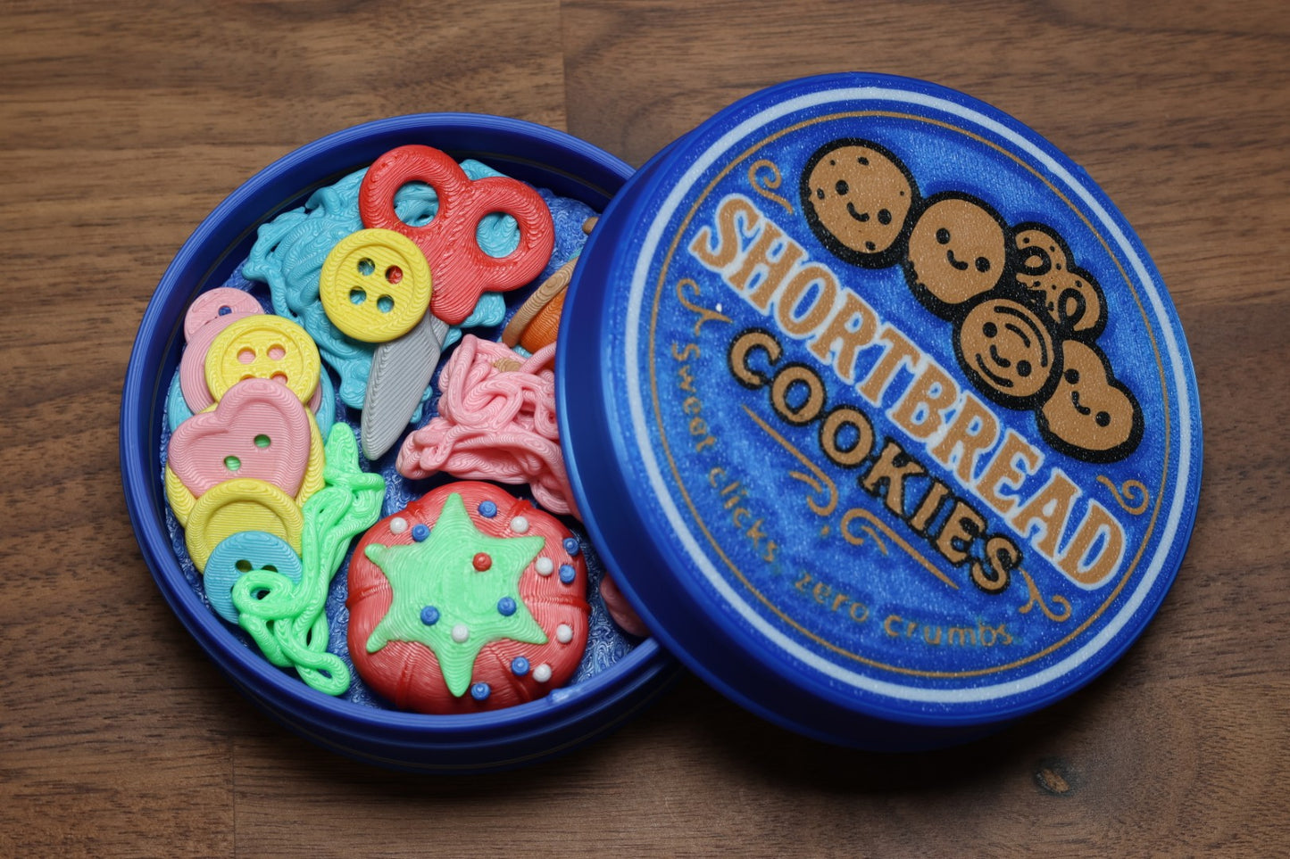 Sewing Cookie Tin Clicker