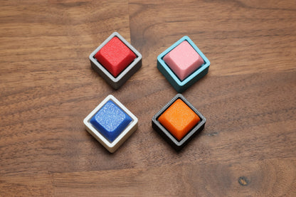 The Singularity Keyboard Fidget (1 Key)